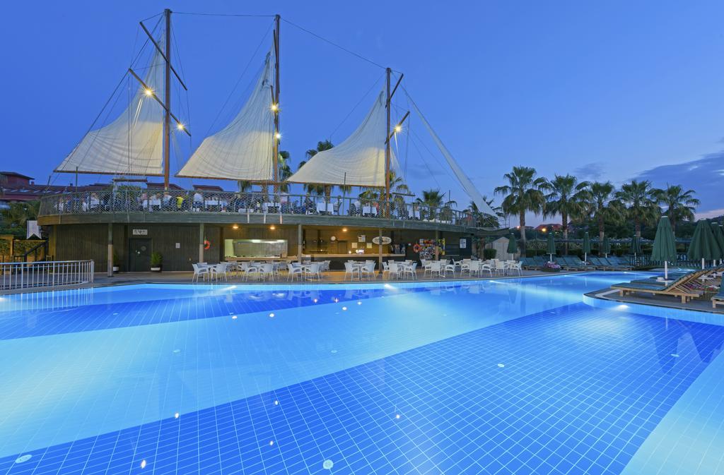 Can Garden Resort Side Exterior foto